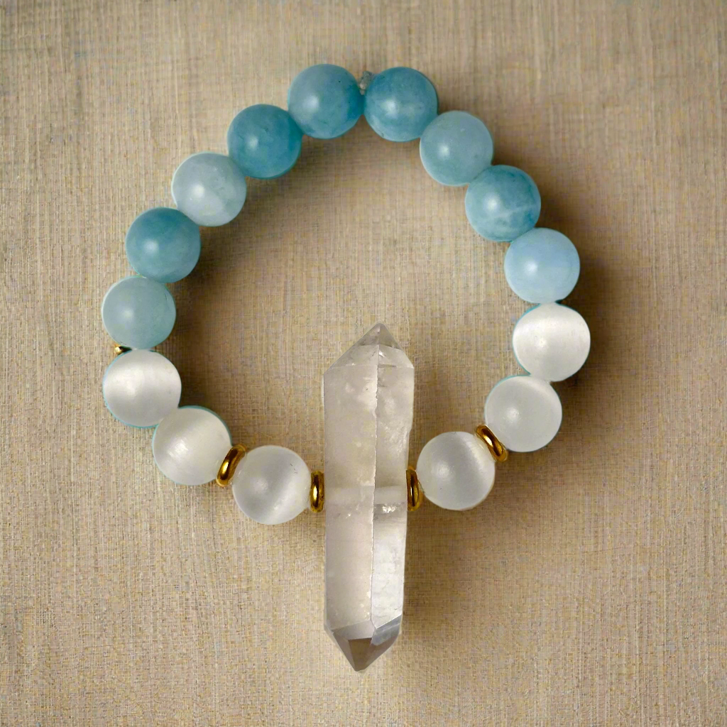 blue-quartz-bracelet-linen