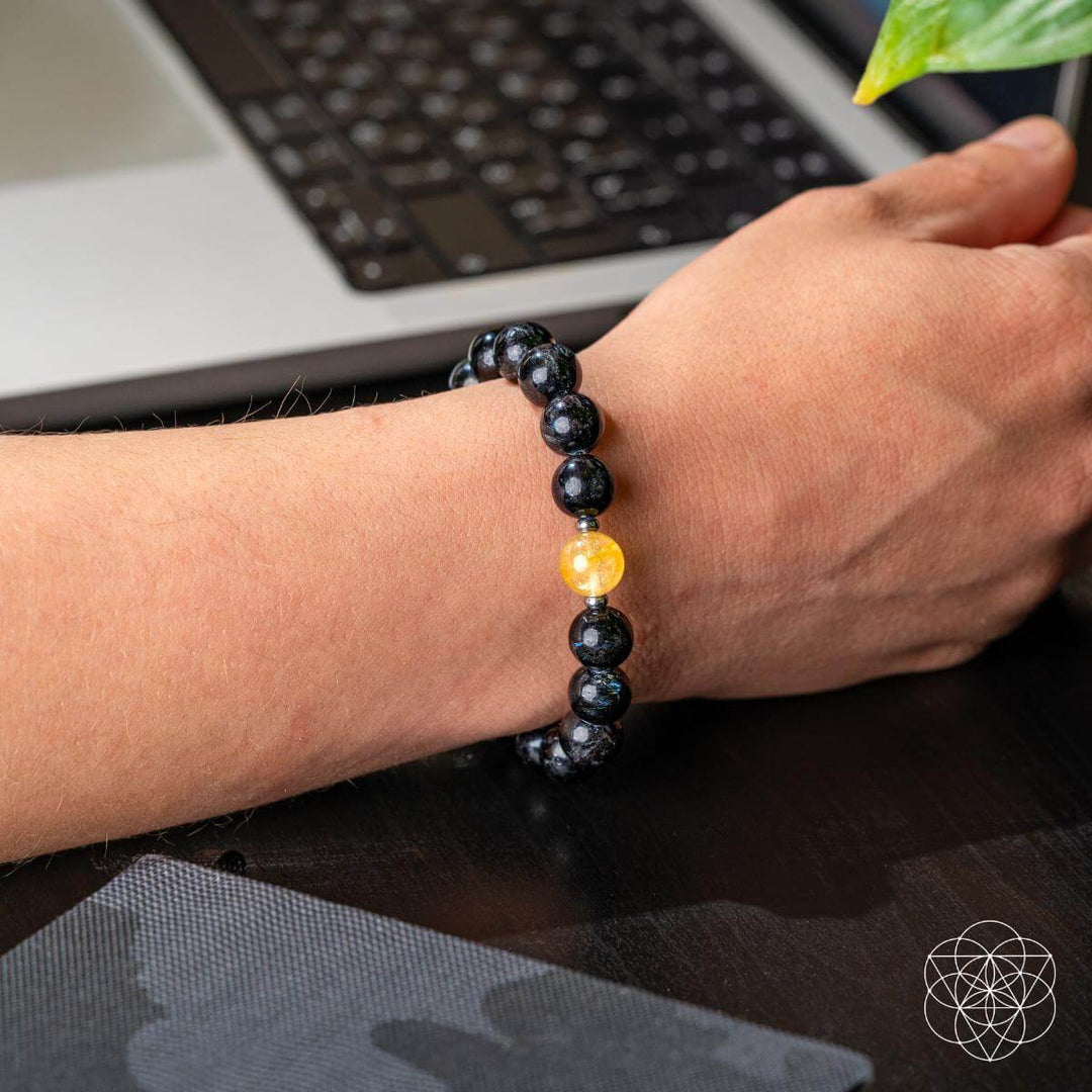 The Arfvedsonite Deep Healing Bracelet